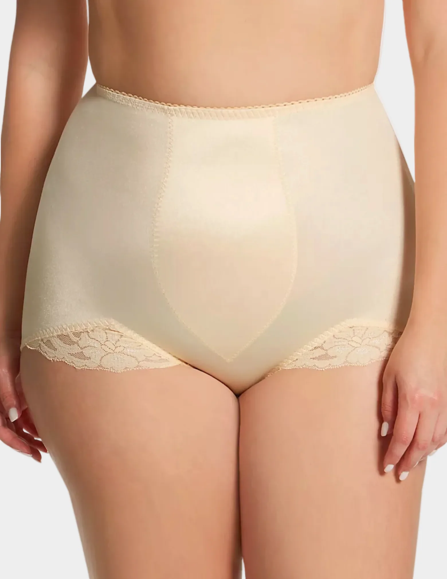 Panty Brief Light Shaping - Image 3