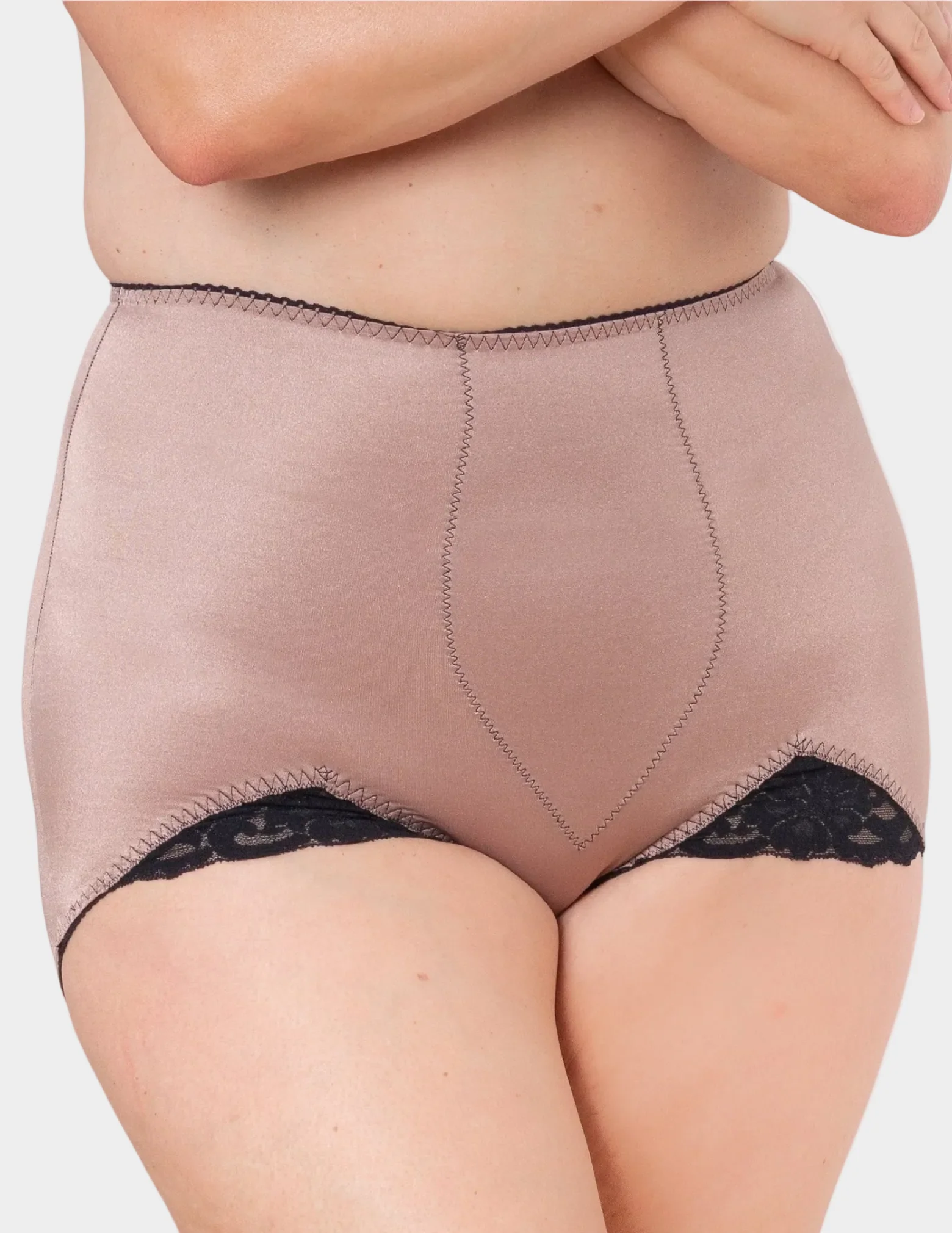 Panty Brief Light Shaping - Image 2