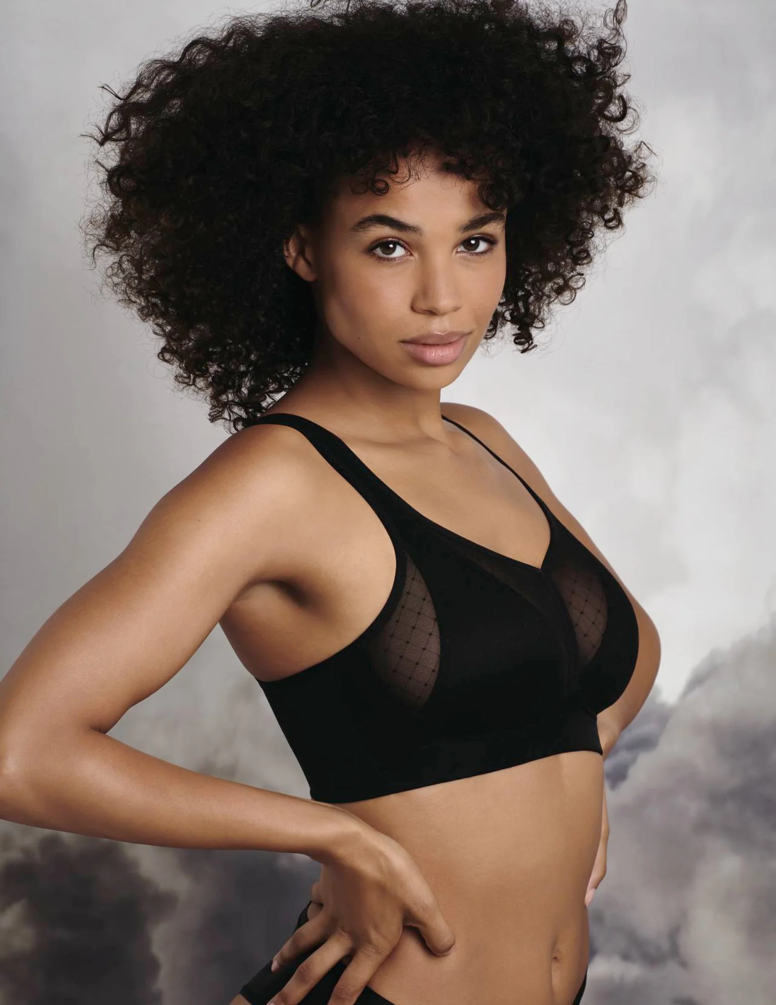 Eve Delta Pad Molded Wireless Bra - Image 5