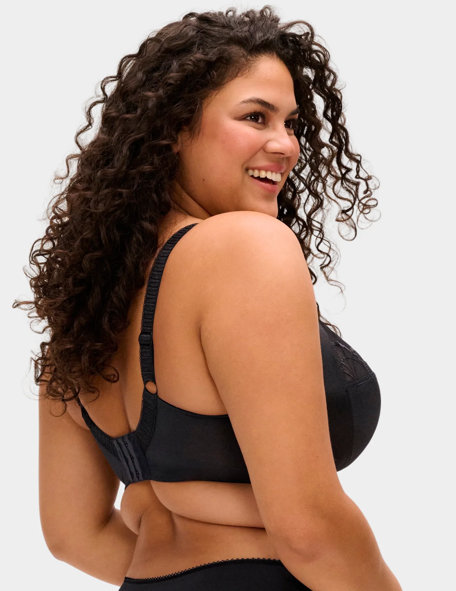 Cate Underwire Full Coverage Bra - Image 3