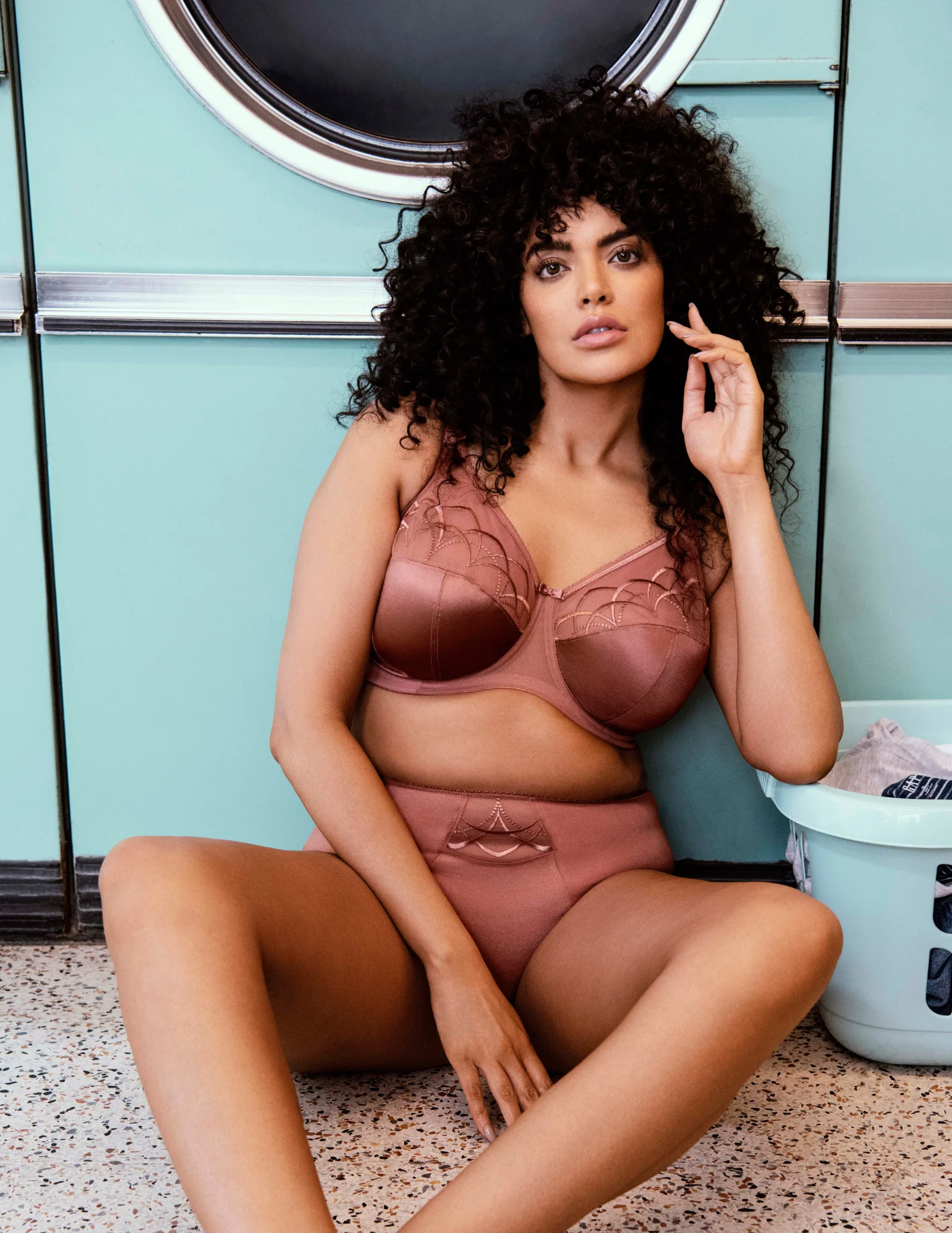 Cate Underwire Full Coverage Bra - Image 4