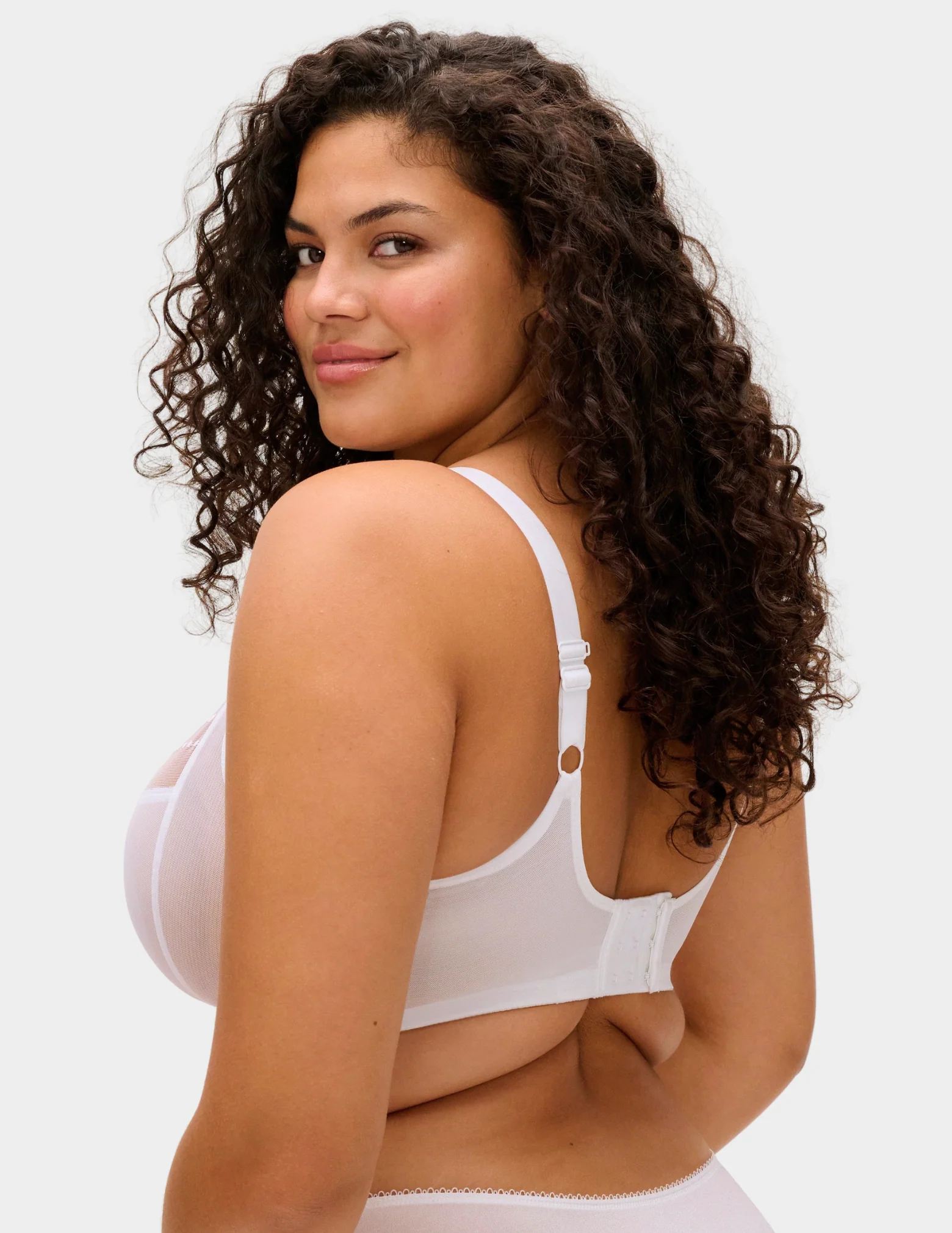 Matilda Underwire Plunge Bra - Image 3