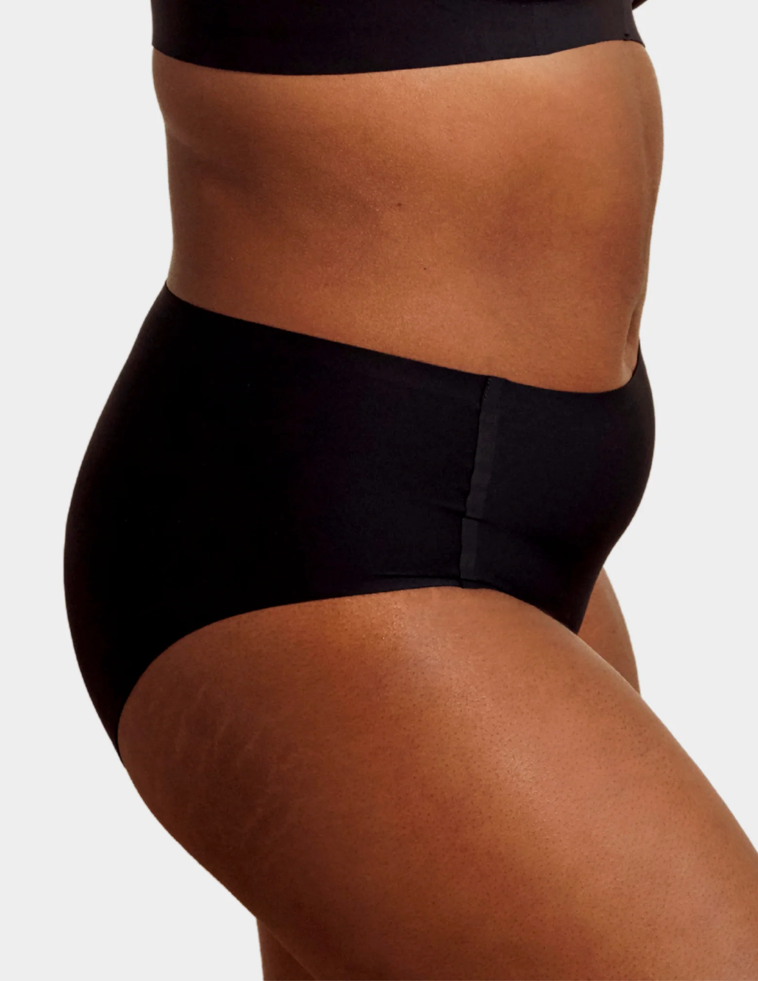 High-Waisted Retro Bikini - Image 3