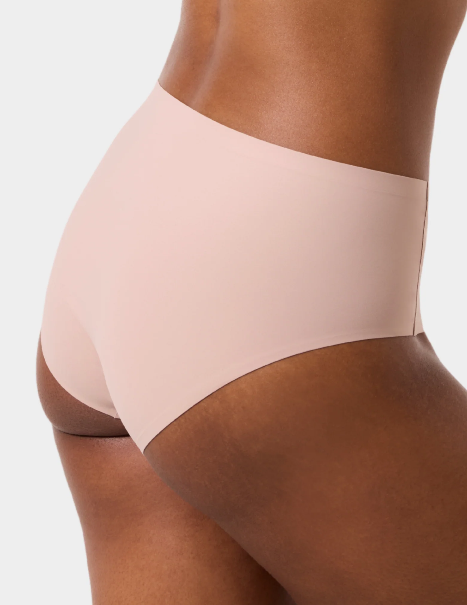 High-Waisted Retro Bikini - Image 6