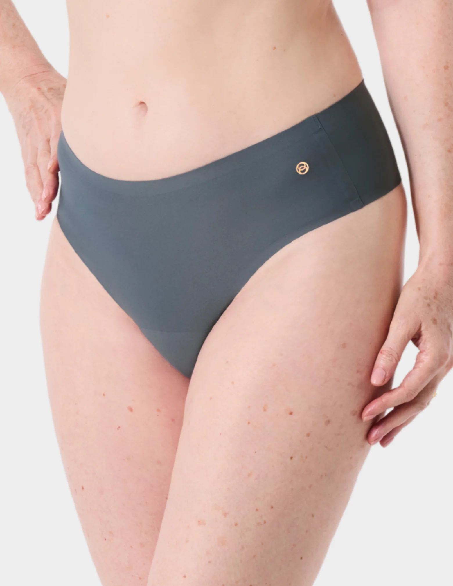 Seamless High-Waisted Thong - Image 3