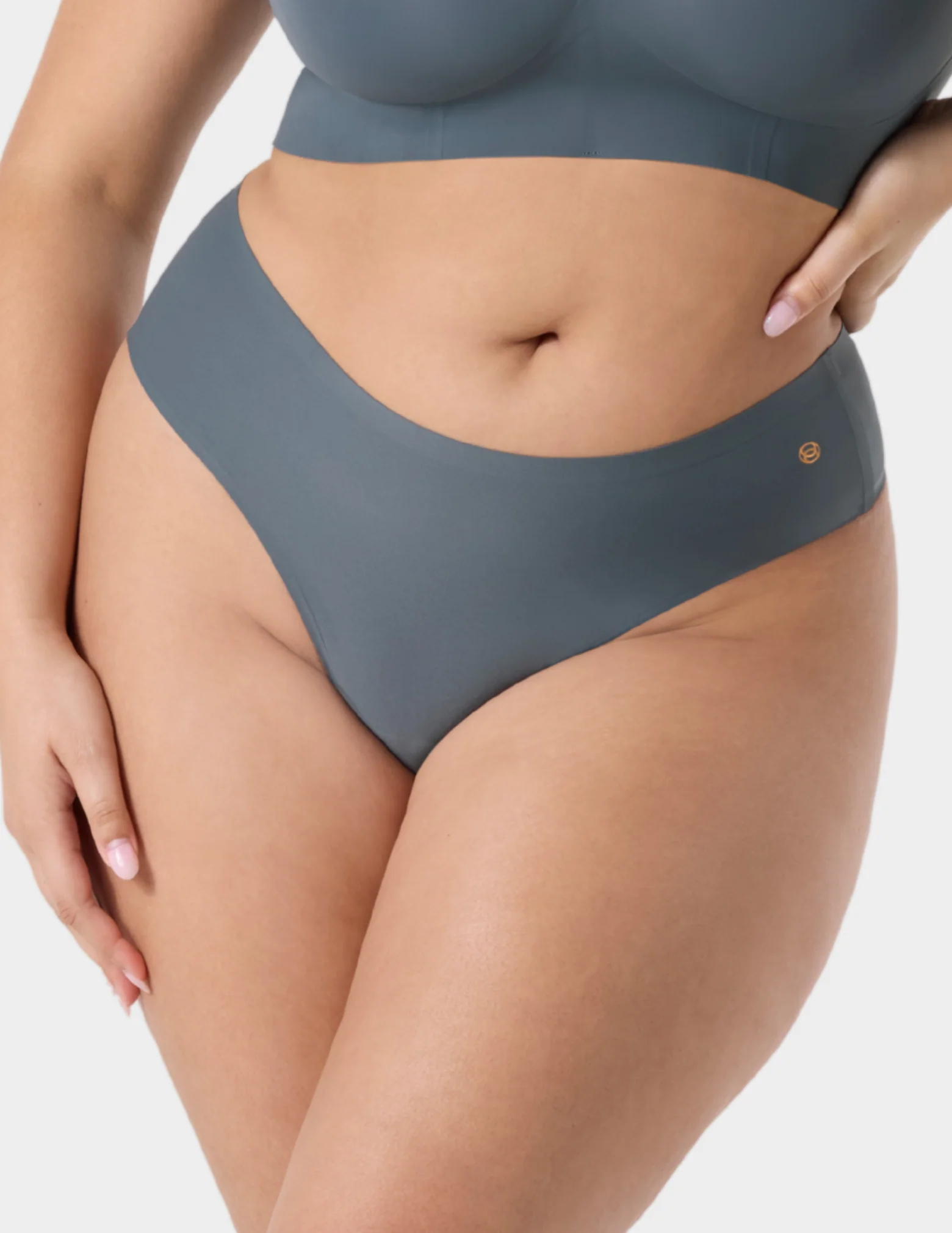 Seamless High-Waisted Thong - Image 4