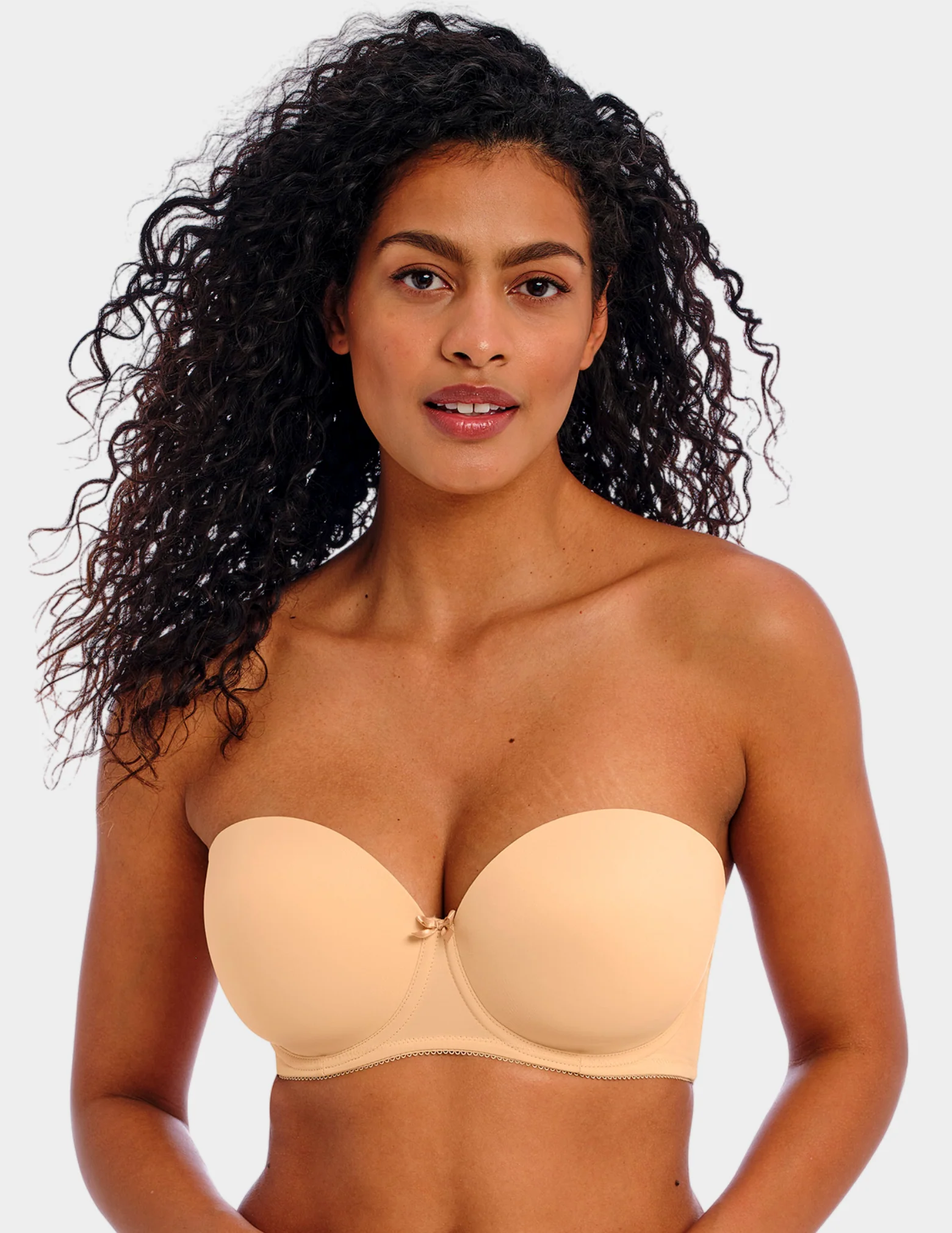 Deco Underwire Molded Strapless Bra