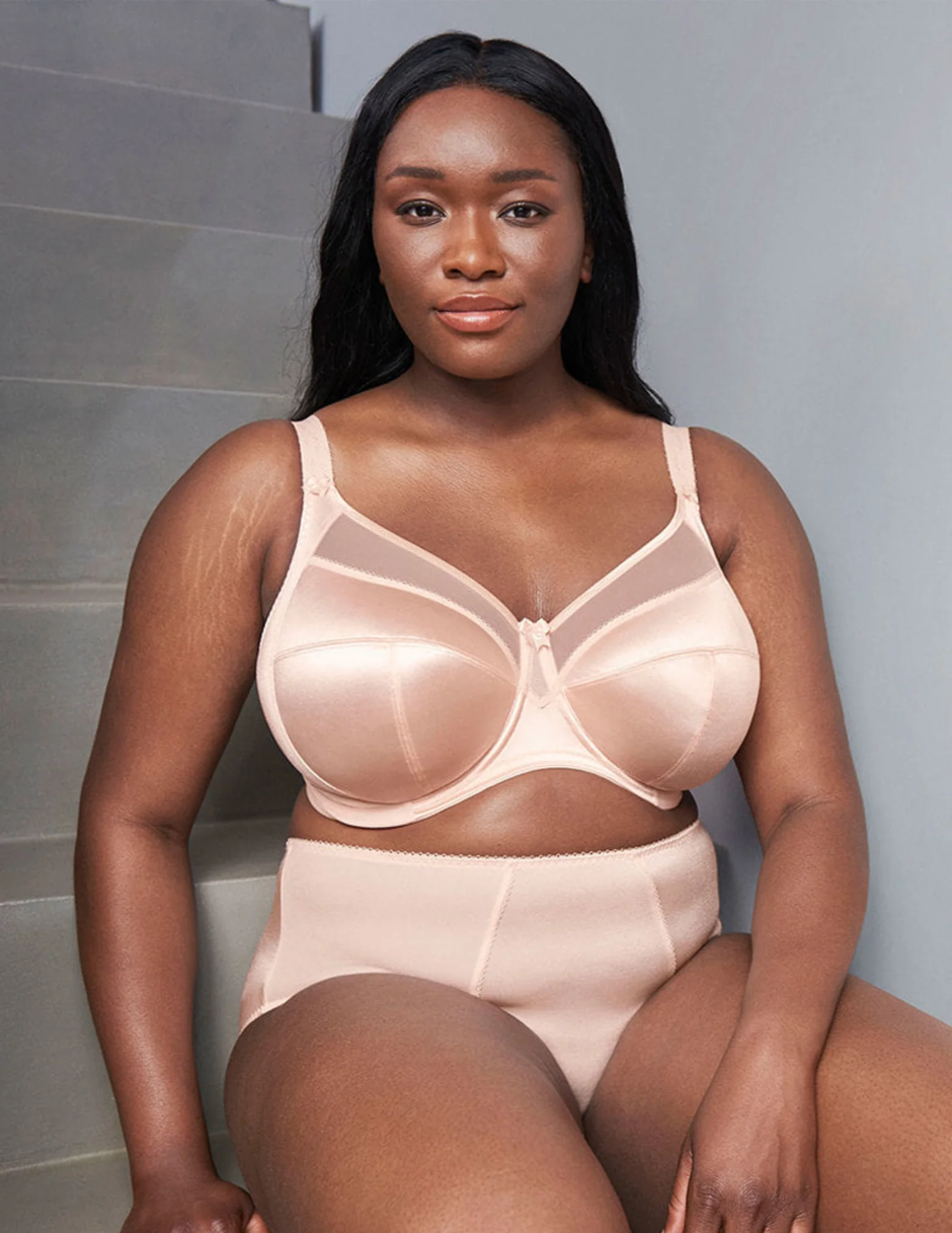 Keira Underwire Full Coverage Banded Bra - Image 4