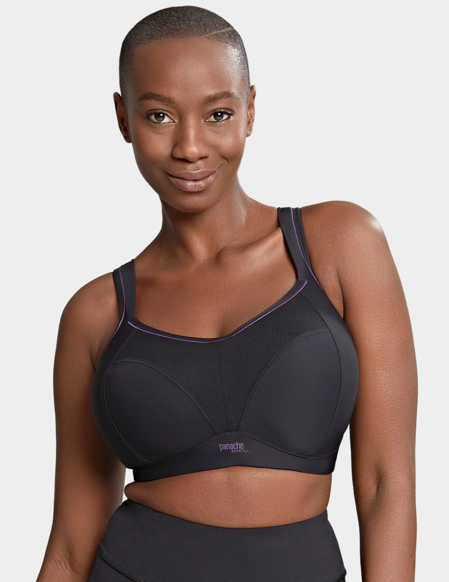 Non Wired Convertible Sports Bra - Image 4