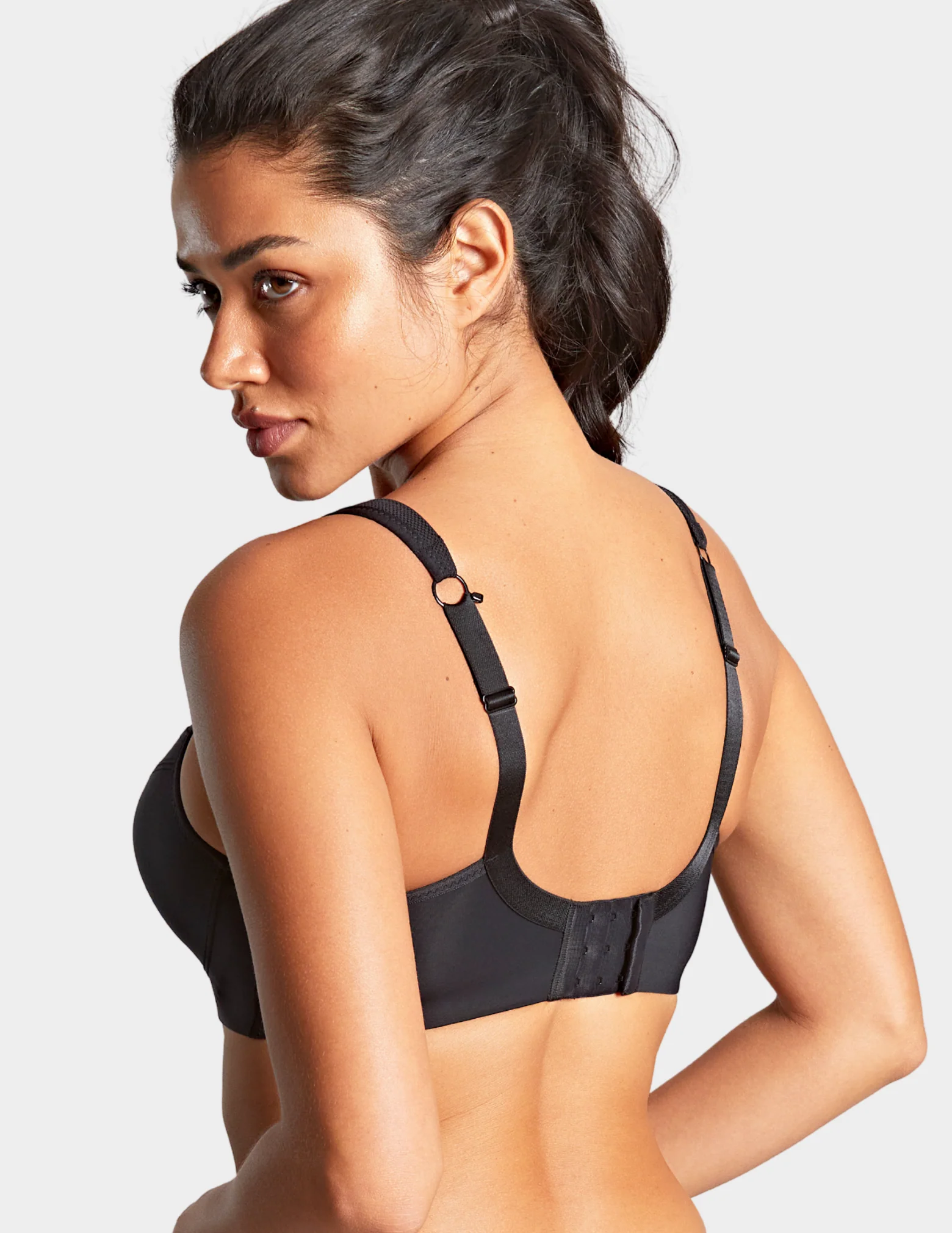 Power Convertible Underwire Sports Bra - Image 3