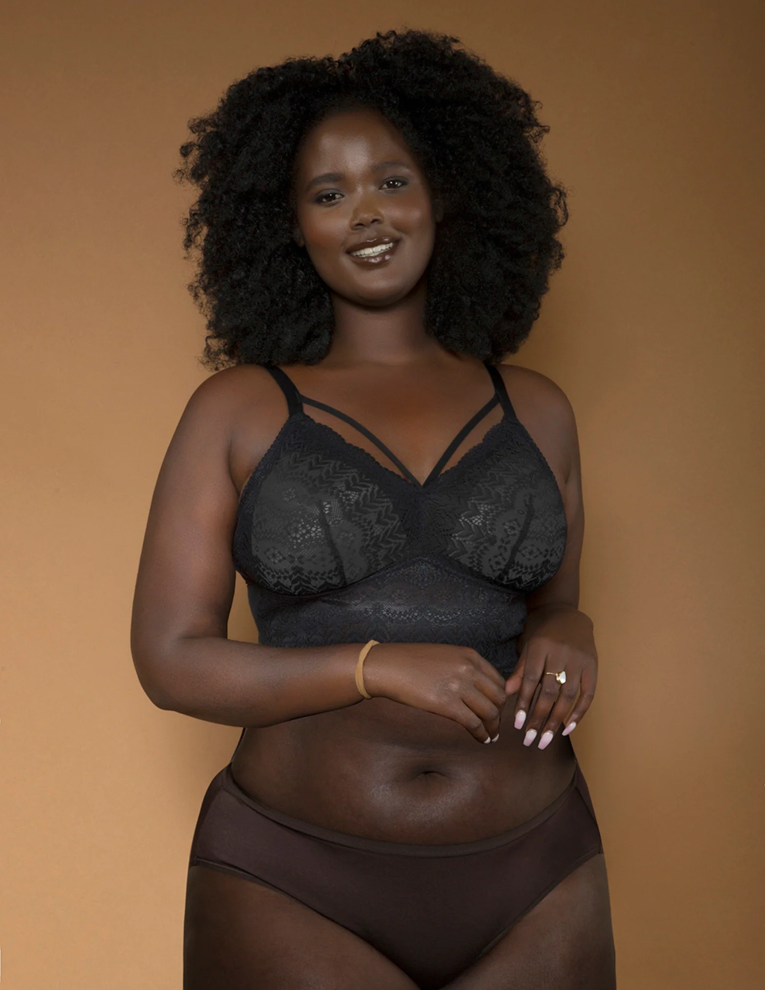 Mia Lace Wireless Padded Bralette - Image 12
