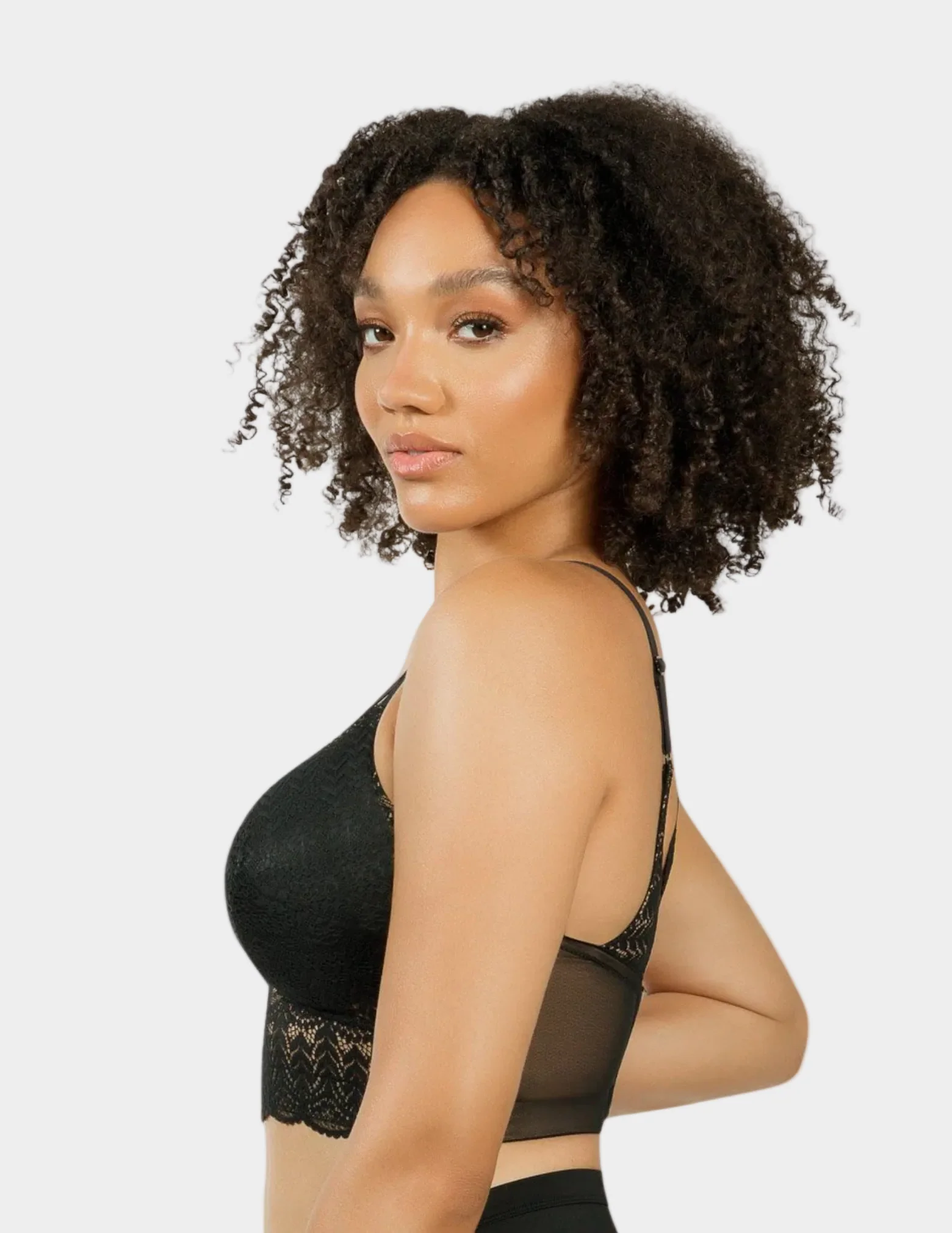 Mia Lace Wireless Padded Bralette - Image 8