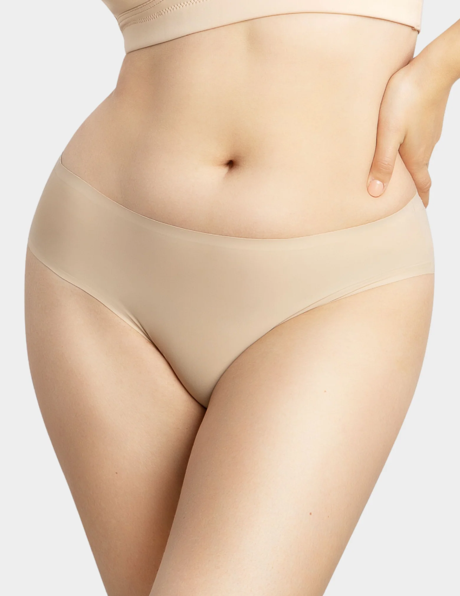 Bonded Smooth Hipster Panty