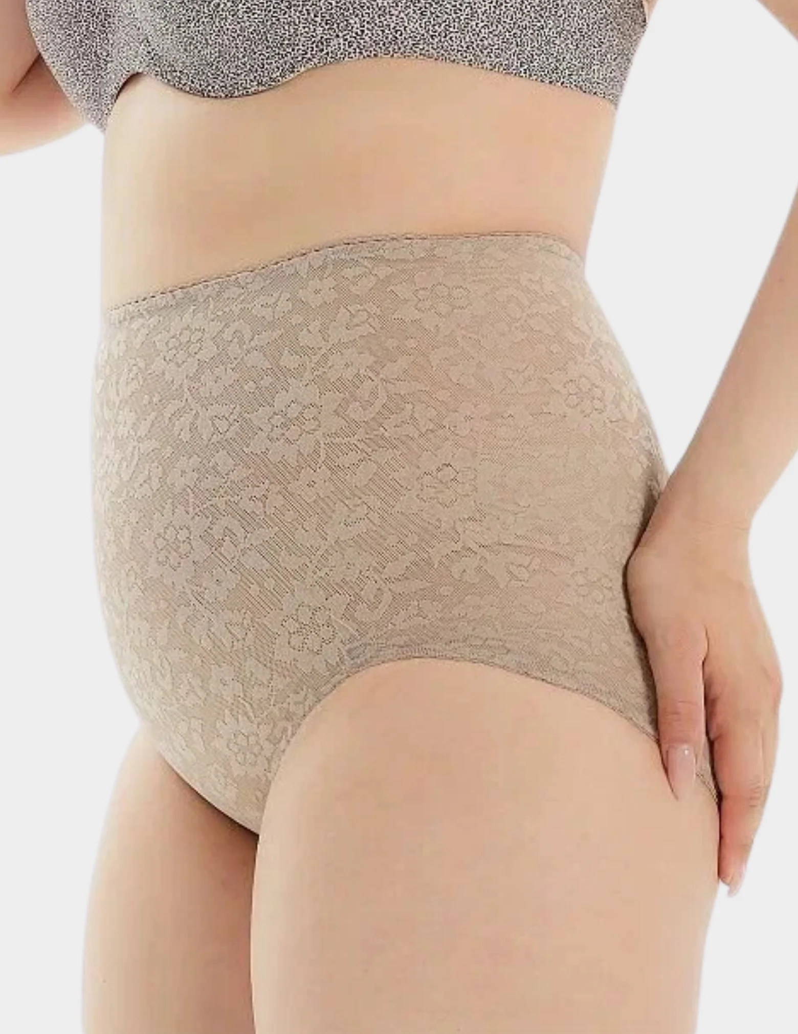 "V" Leg Panty Brief Extra Firm Shaping - Image 3
