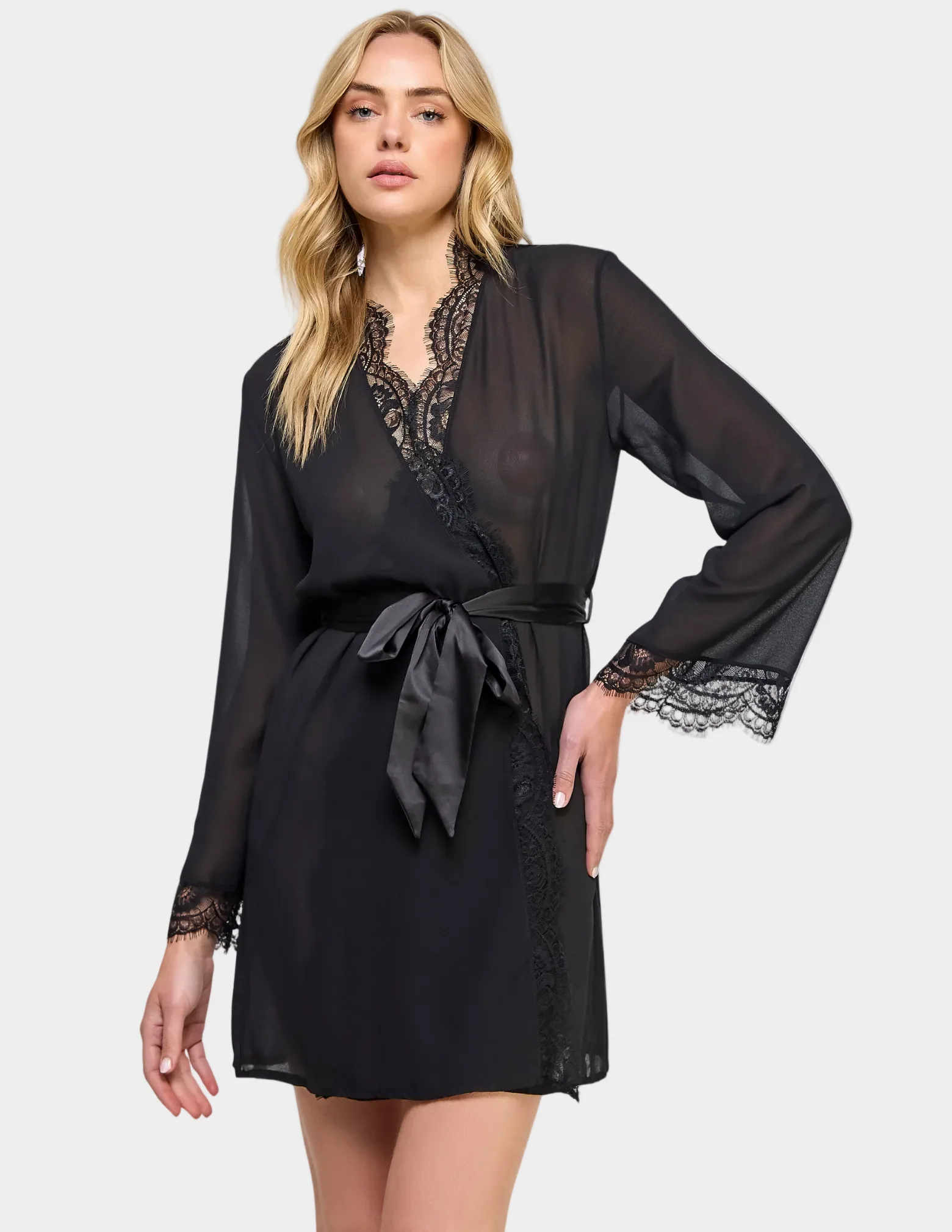 Vivian Robe